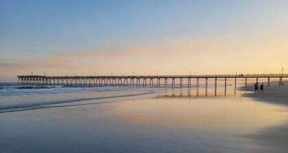 Chic Boho 4BR Retreat w/ Doggie by Beach&Golf+BBQ