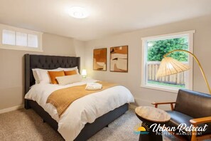 2 bedrooms, desk, iron/ironing board, free WiFi