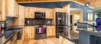 The Timber Shore @ Interlochen | Private Lakefront | Hot Tub | Game Room | 12 Forested Acres