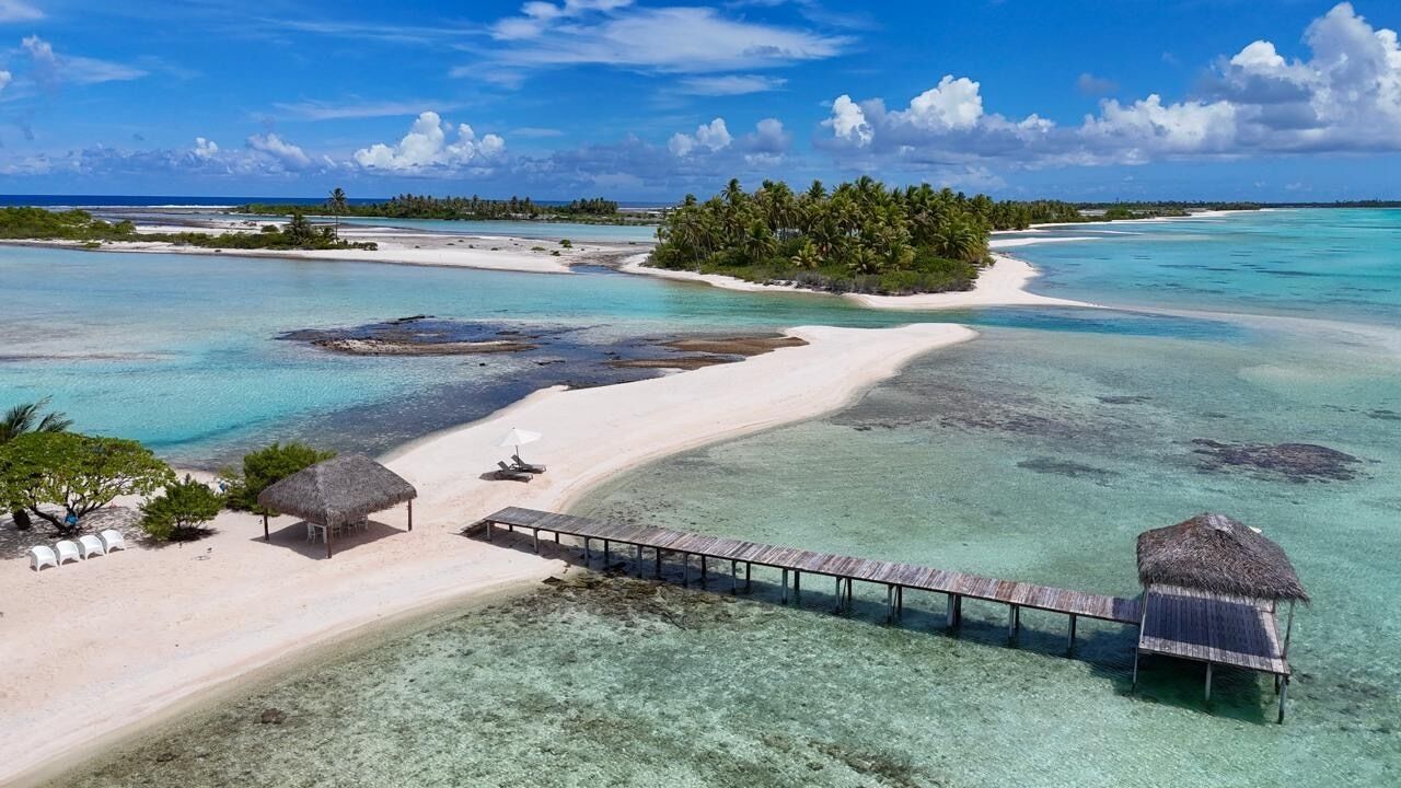 Sun-loungers, beach towels