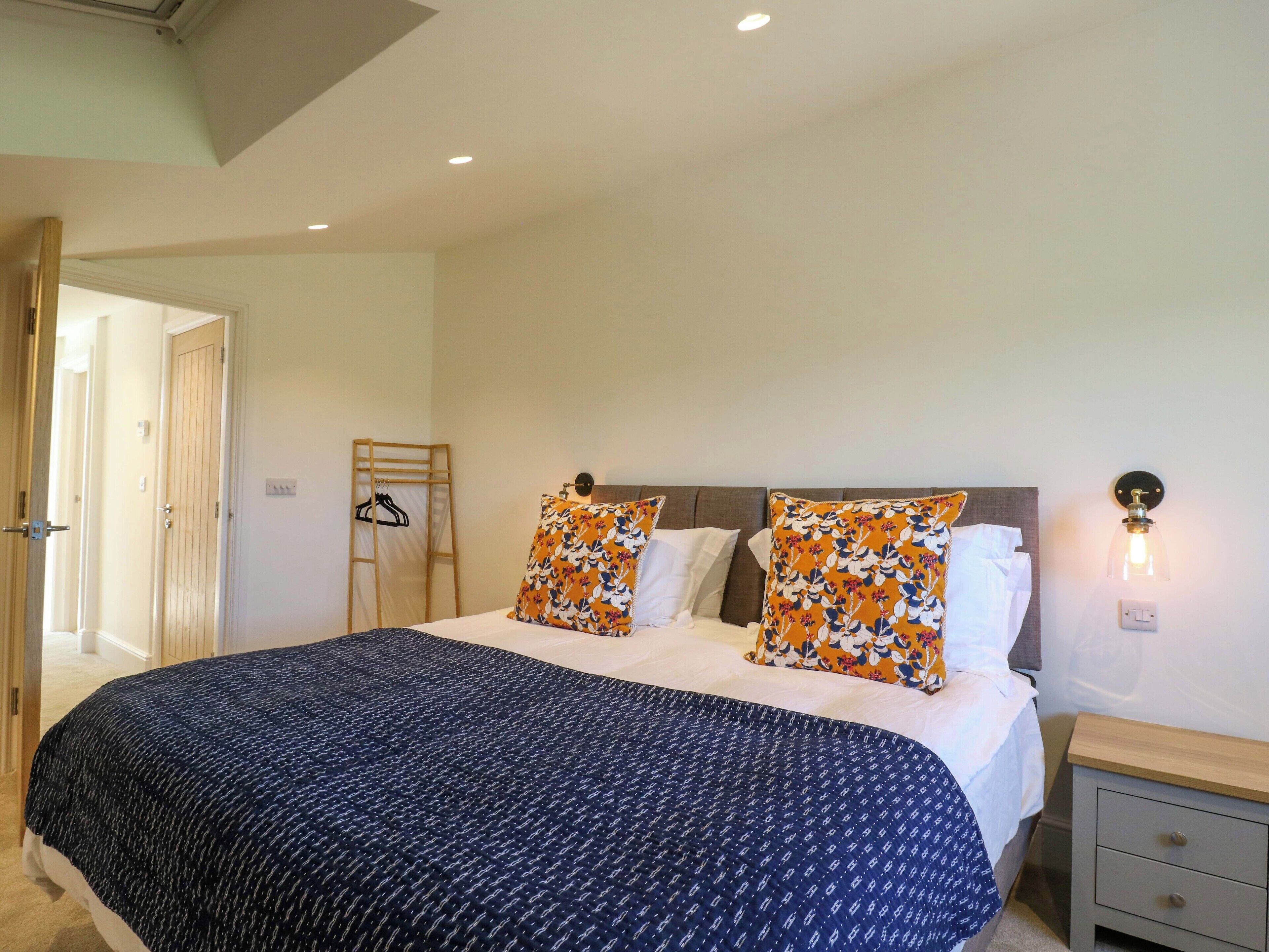 Individually decorated, individually furnished, free WiFi