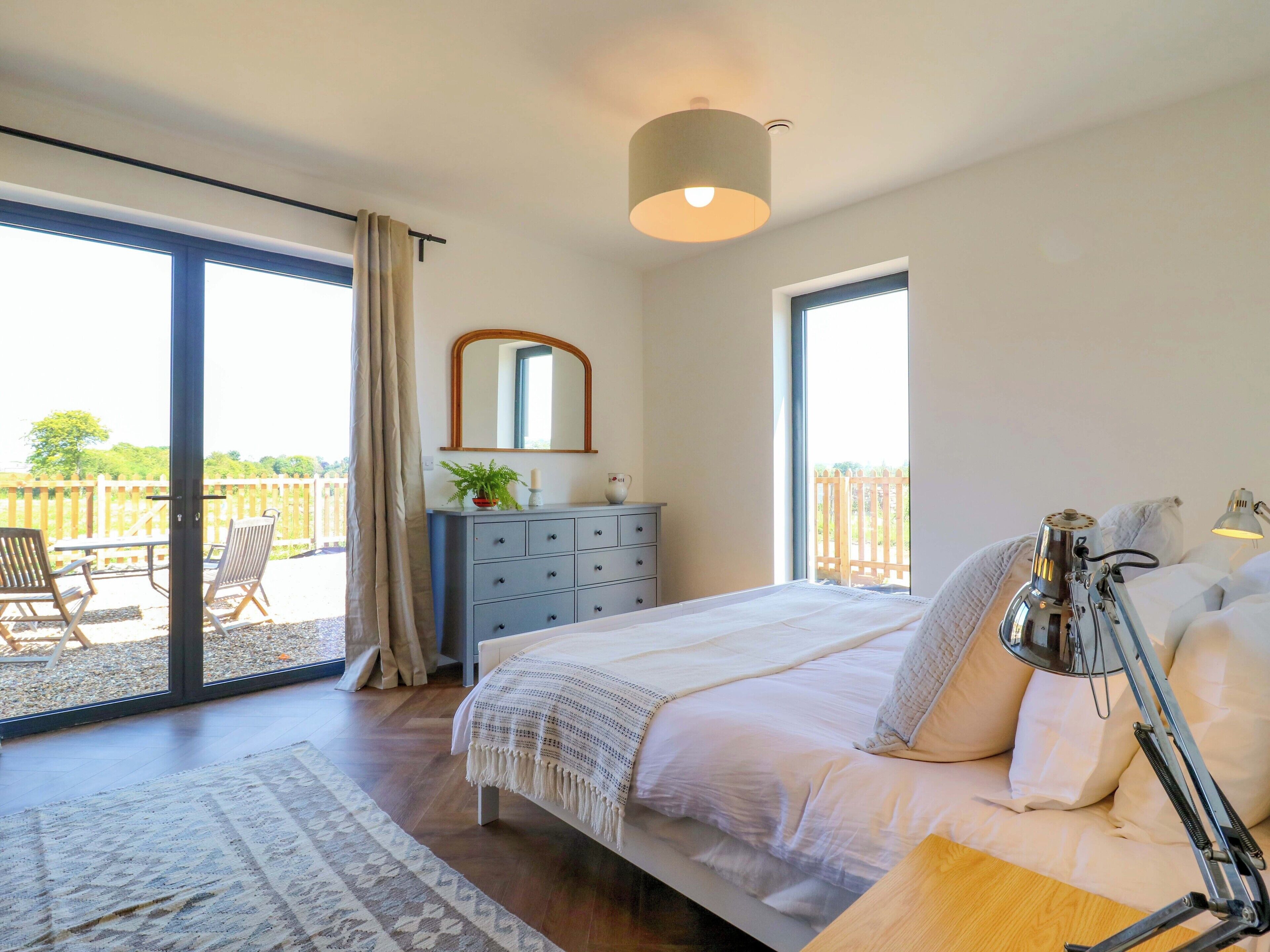 Individually decorated, individually furnished, free WiFi