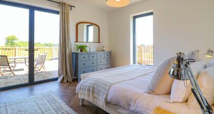 Number 3 The Barn House