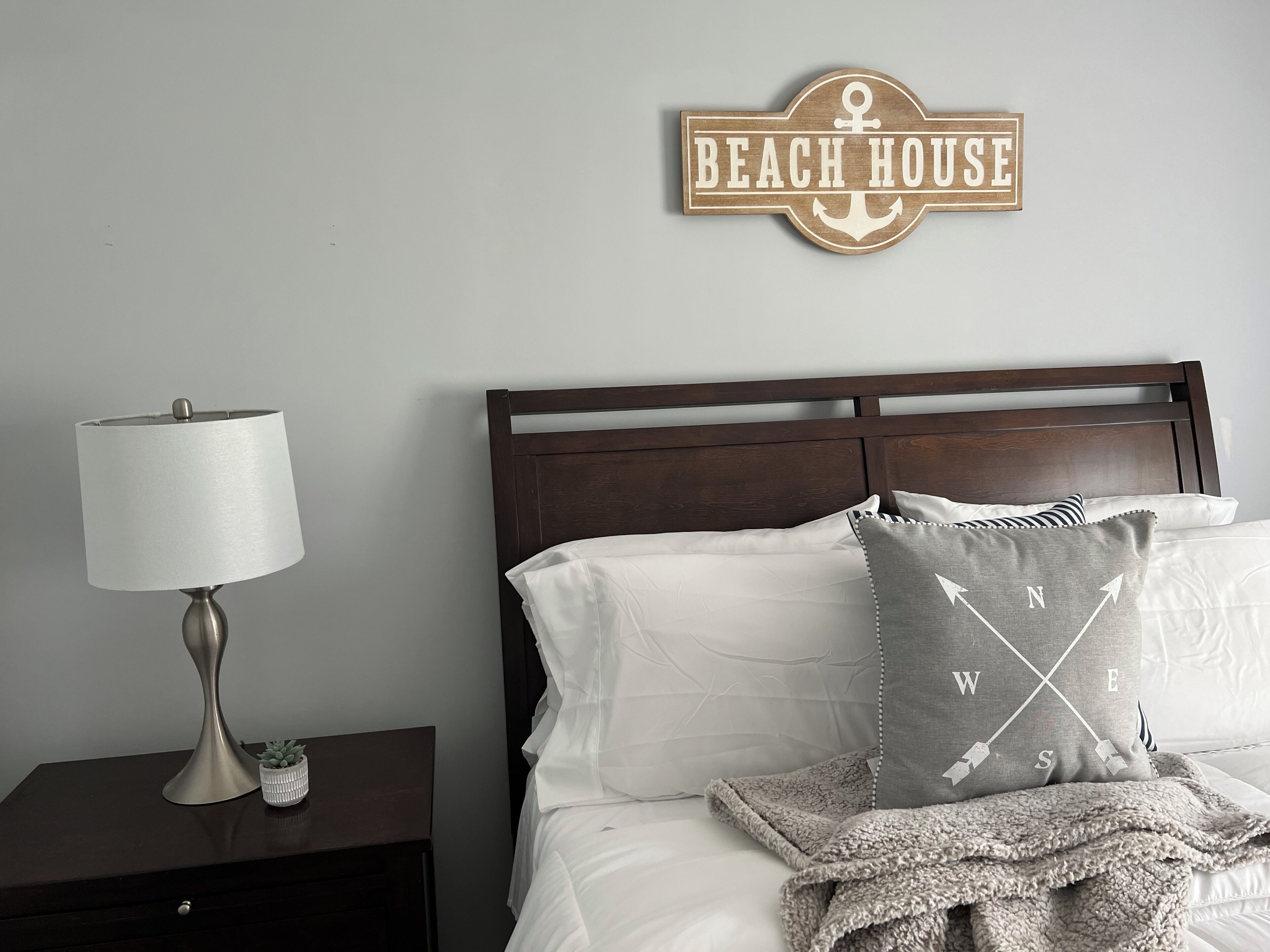 3 dormitorios, tabla de planchar con plancha, wifi gratis y ropa de cama