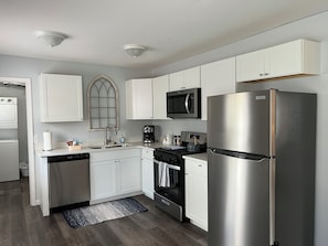 Microwave, oven, stovetop, dishwasher