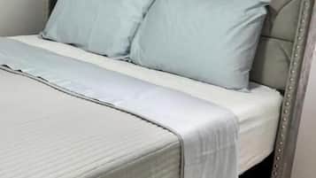 3 slaapkamers, een strijkplank/strijkijzer, wifi, beddengoed