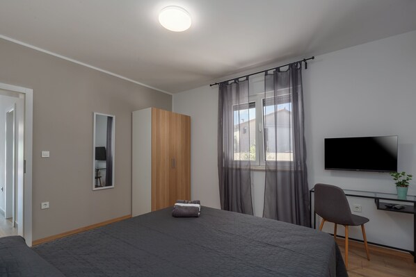 2 habitaciones y acceso a internet