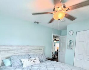 3 bedrooms, iron/ironing board, WiFi, bed sheets