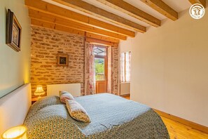 3 bedrooms, internet