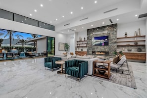 House (1 Bedroom) | Interior