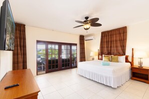 3 bedrooms, iron/ironing board, WiFi