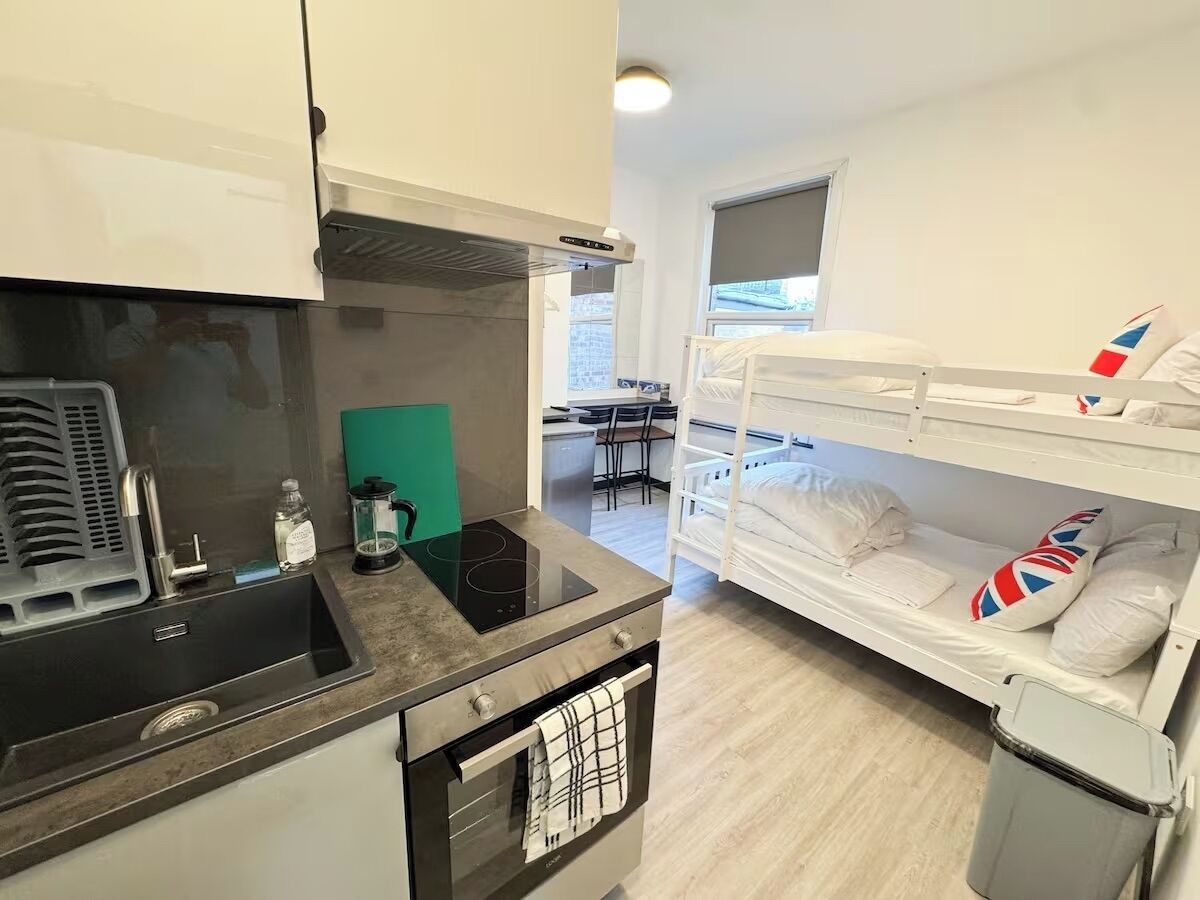 1 bedroom, WiFi, bed sheets