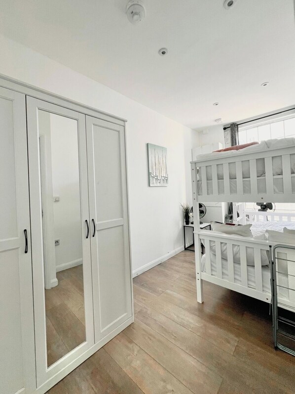 3 عدّة غرف نوم وواي فاي