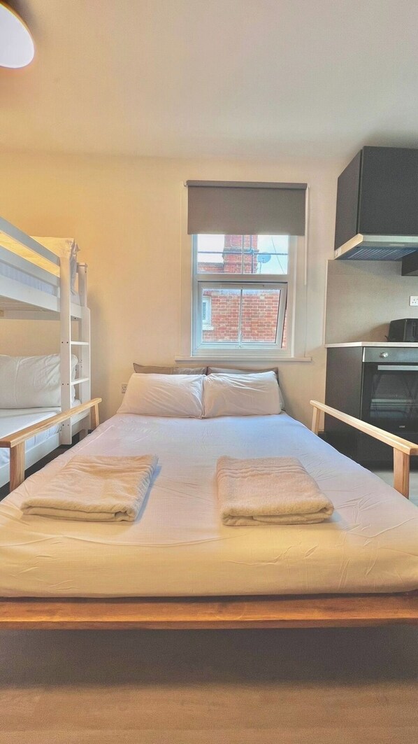 1 habitación, wifi y ropa de cama 