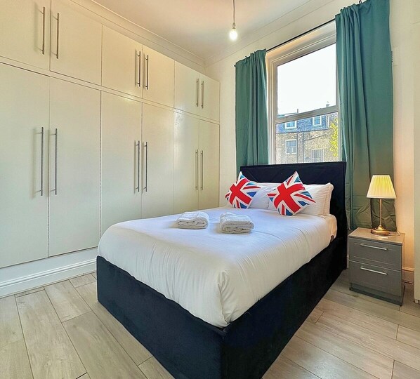 2 bedrooms, WiFi, bed sheets