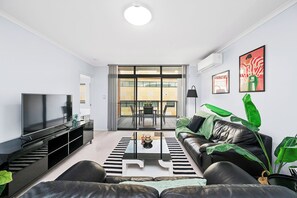Smart TV, offices