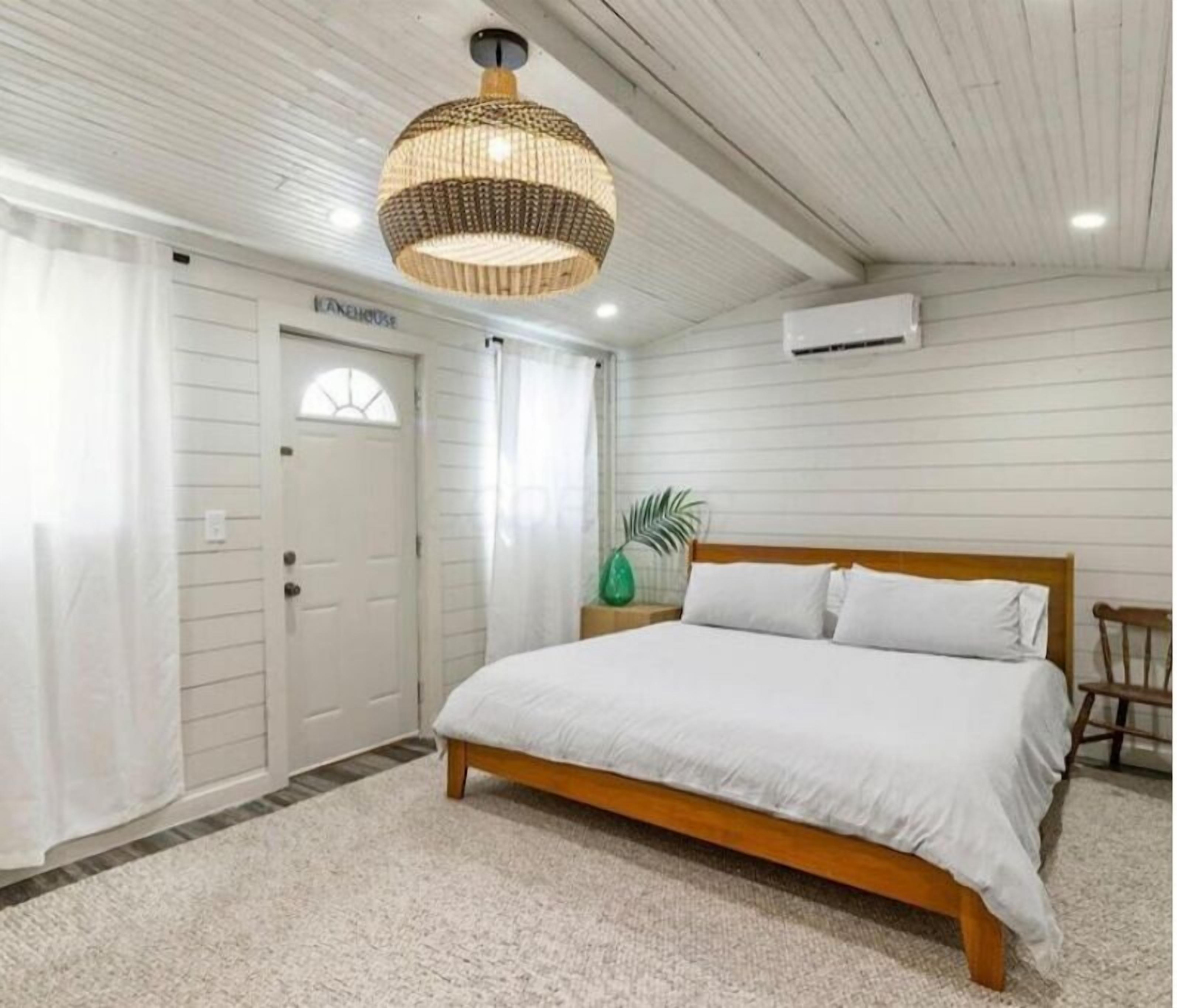 3 Schlafzimmer, Reisekinderbett, kostenloses WLAN, Bettwäsche