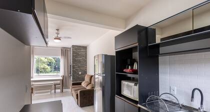 Rhes - Apt 2 min From the Beach in Bombinhas