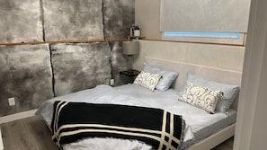 WiFi, bed sheets