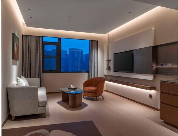 Blackout drapes, iron/ironing board, free WiFi, bed sheets