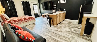 Charming Guest Home
