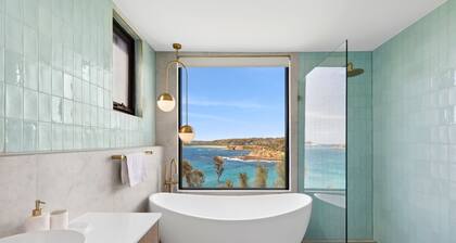 Spacious Ocean View Home | Luma Vista