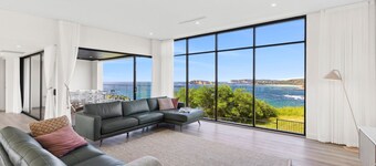 Overlooking McKenzie's Beach & Pretty Point @ Malua Bay | Luma Vista