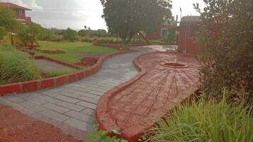 Enceinte de lâhĂ©bergement