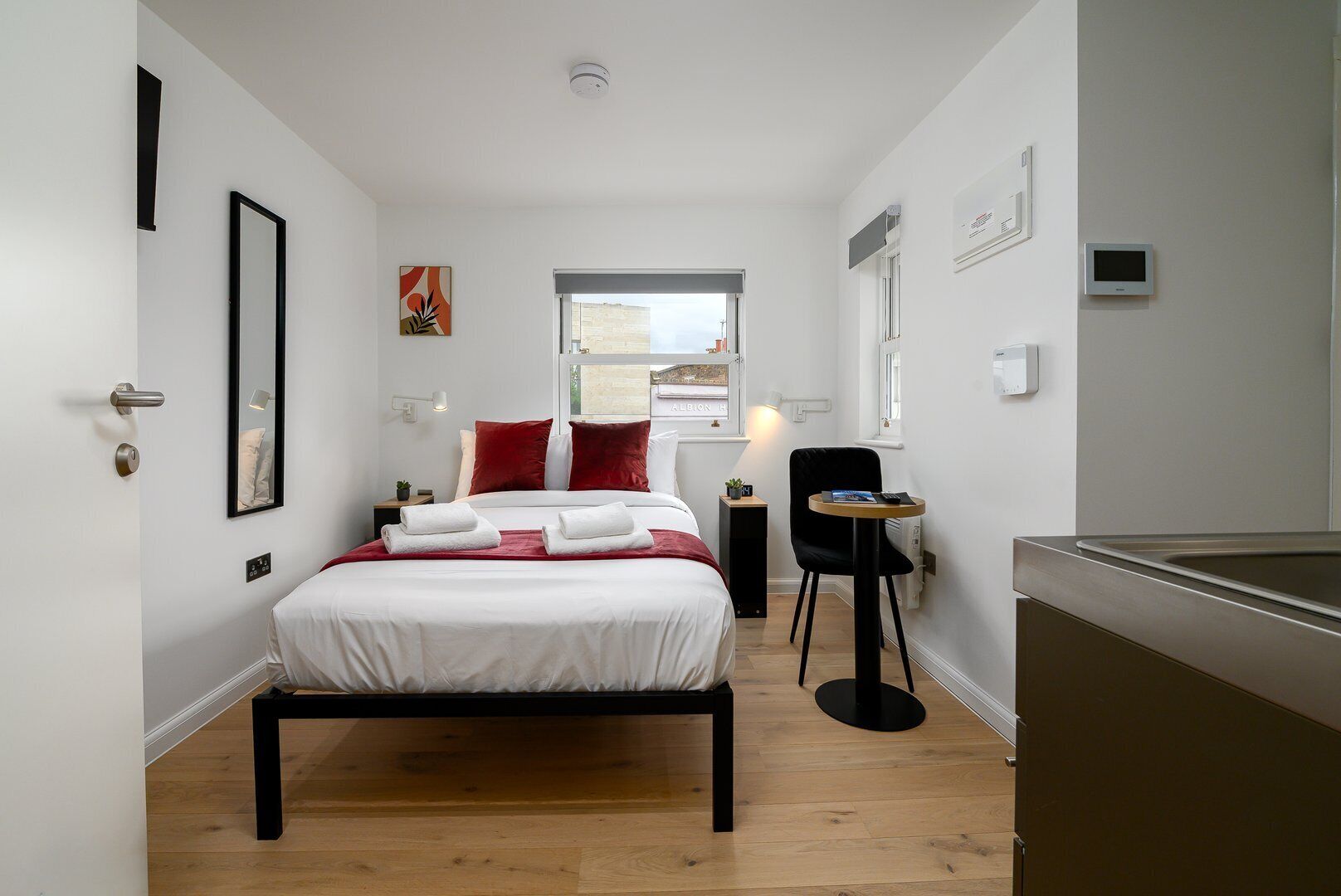 アイロン / アイロン台、インターネット、ベッドシーツ