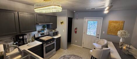 Microwave, oven, stovetop, dishwasher