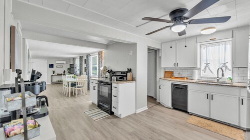 Fall Break Specials! 4beds; Perfect For Lake Myrtle Sports!!