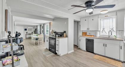 Fall Break Specials! 4beds; Perfect For Lake Myrtle Sports!!