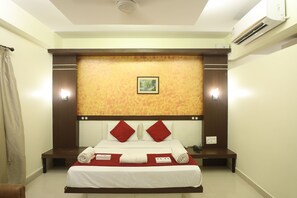 Deluxe Double Room | Free WiFi, wheelchair access - New Golden Residency (Bengaluru)