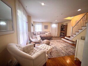 Smart TV, fireplace, books