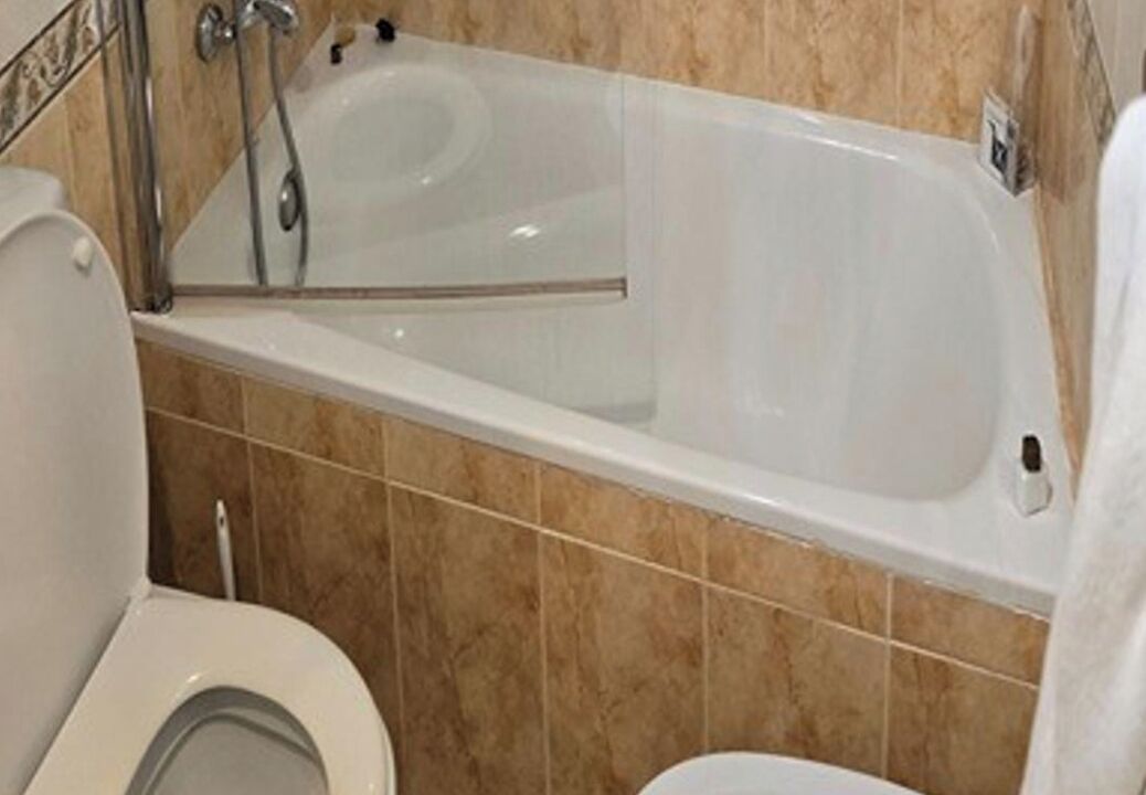 Douche, serviettes fournies