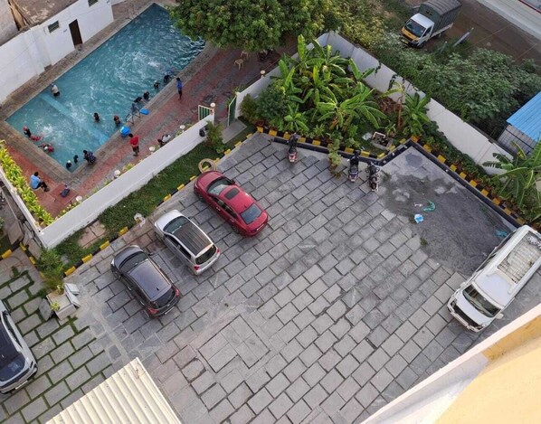 Alberca al aire libre 