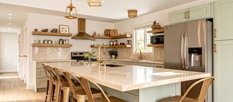 Nakoa Estates | Beach Access, Recent Remodel