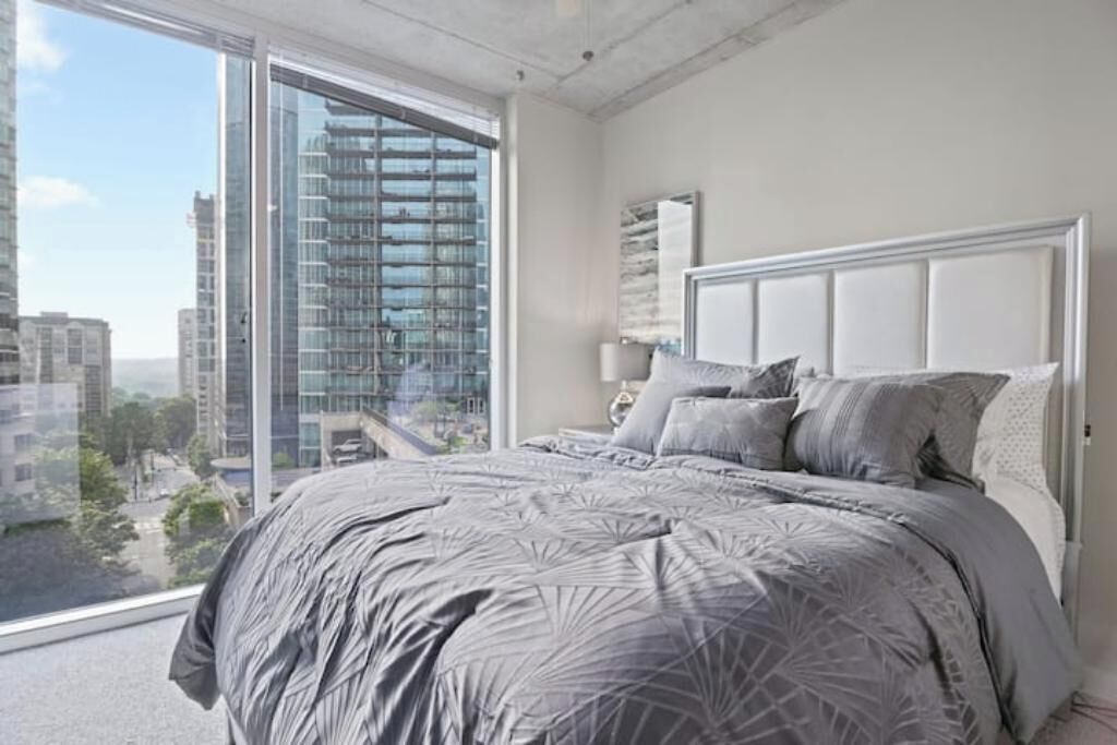 2 slaapkamers, een strijkplank/strijkijzer, wifi, beddengoed