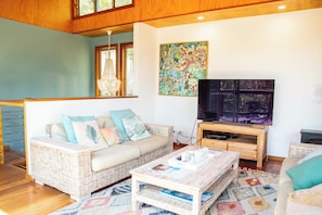 TV - Seachange - Prime Location Near Straddie Hotel & Home Beach (Point Lookout)
