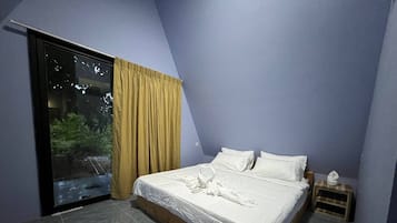 Doppelzimmer, Balkon, Gartenblick | Schreibtisch, kostenloses WLAN