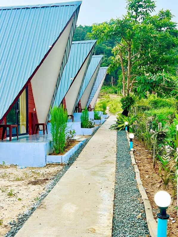 Kamar Double, balkon, pemandangan kebun | Meja kerja dan Wi-Fi gratis