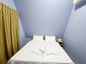 Chambre Double, balcon, vue jardin | Bureau, Wi-Fi gratuit