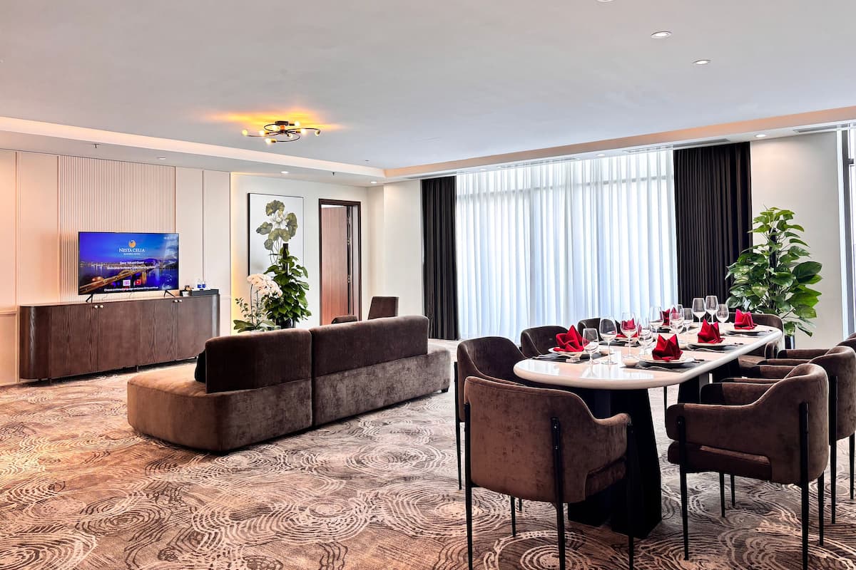 프레지덴셜 더블룸, 바다 전망 | 미니바, 객실 내 금고, 책상, 노트북 작업 공간