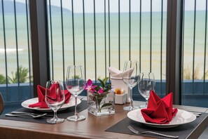 Restaurant - Nesta Celia Danang Hotel  (Da Nang)