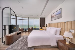 Grand Double Room, Partial Ocean View | Minibar, in-room safe, desk, laptop workspace