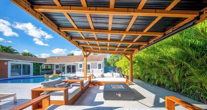 Luxury Villa Serena Heated Pool 15 min to Beach