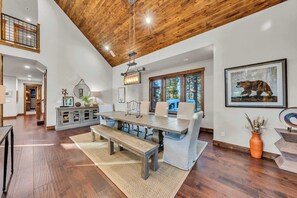 Dining - Schaffer’s Mill Escape | Golf Views & Near Skiing (Truckee)