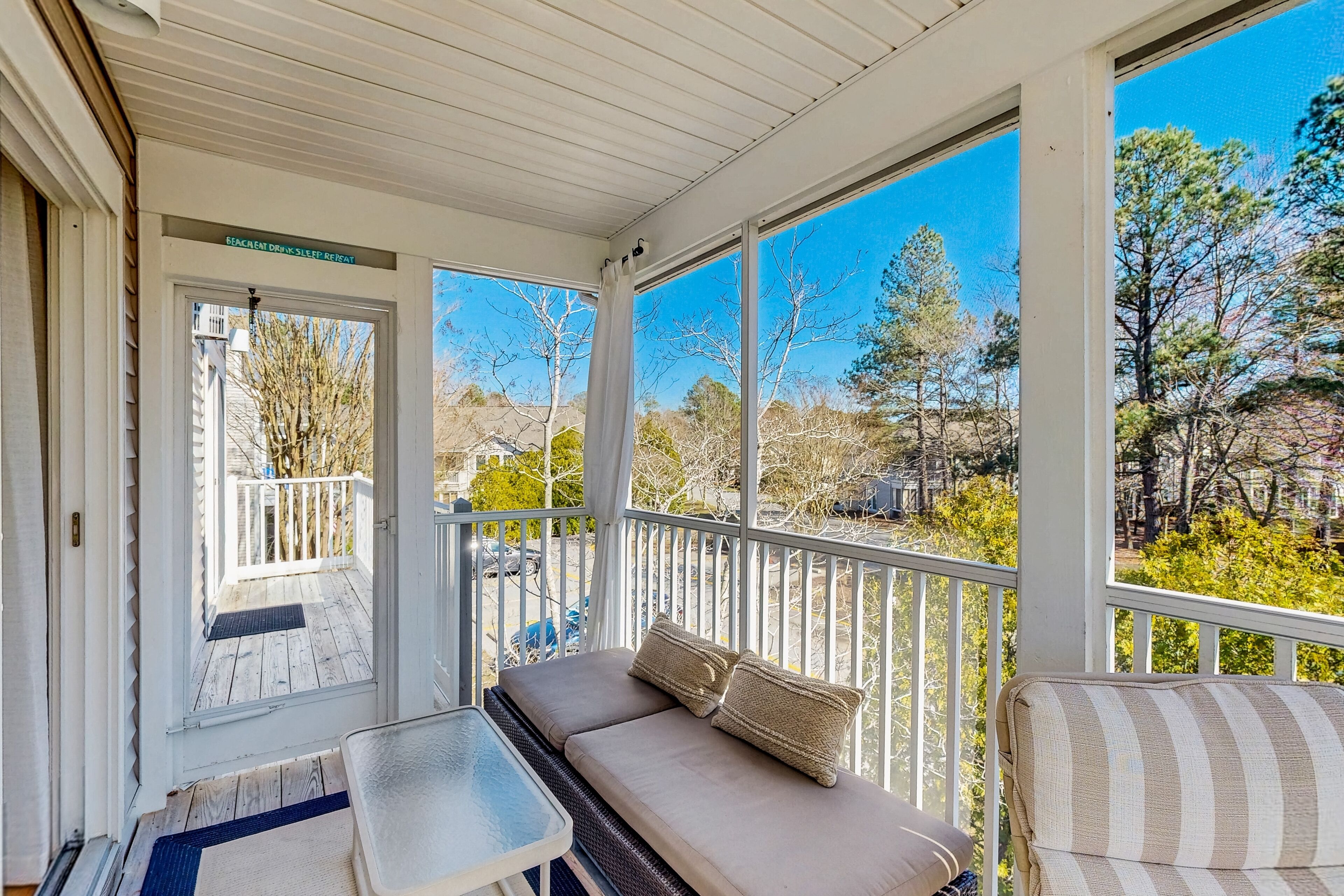 TV, fireplace, DVD player, table tennis