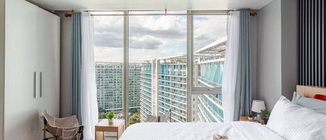 1 bedroom, WiFi, bed sheets, wheelchair access