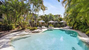 Outdoor pool, a heated pool